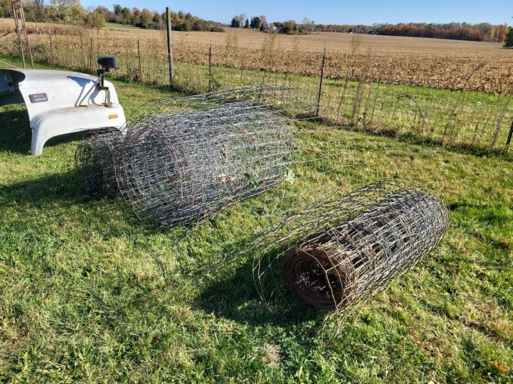 (3)-rolls-48"-tall-livestock-fence-image-5