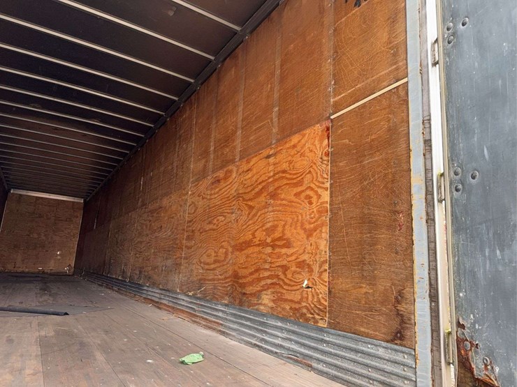 2005-great-dane-53-image-21