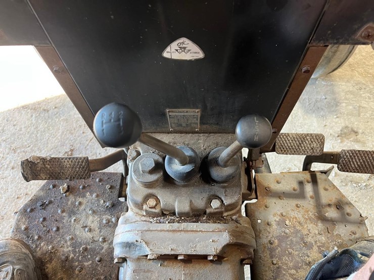 massey-ferguson-265-image-27