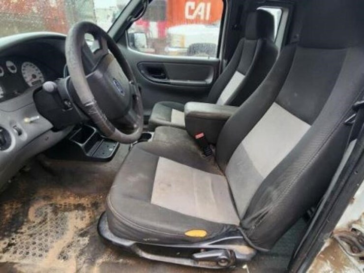 2009-ford-ranger-image-13