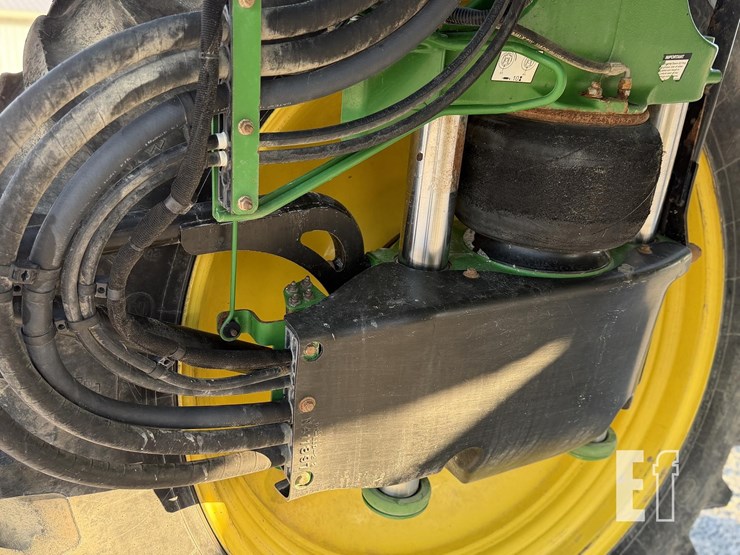 john-deere-r4038-image-6