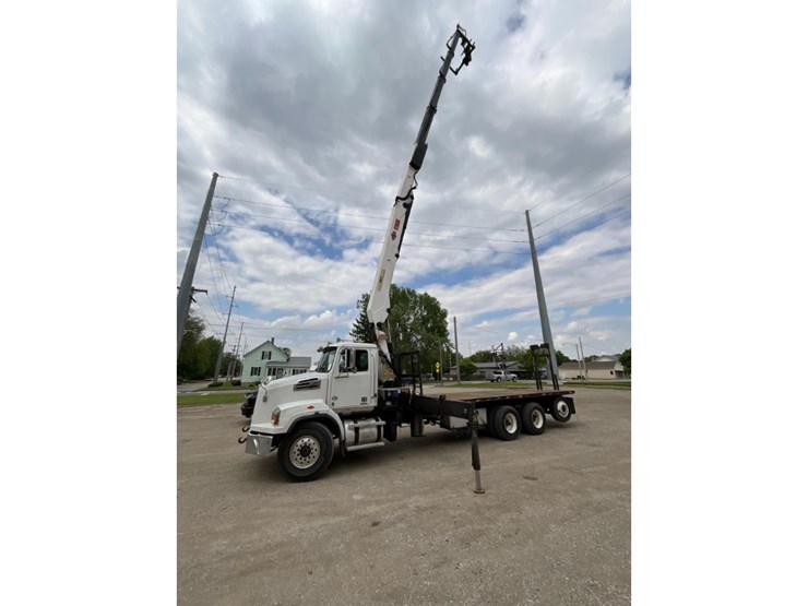 western-star-4700sb-image-2