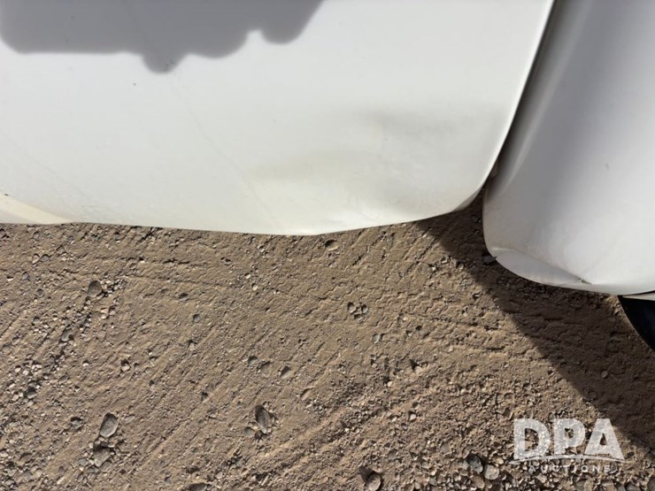 2010-chevrolet-silverado-2500hd-image-43