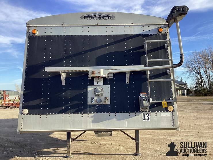 cornhusker-hopper-bottom-image-2