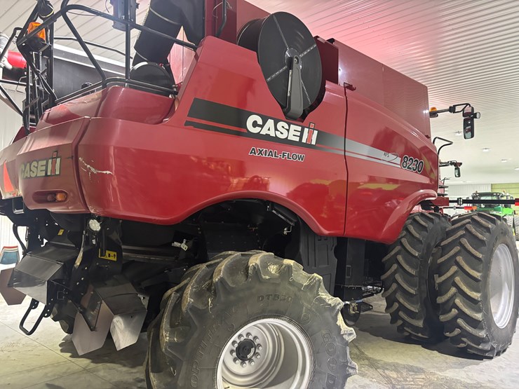 case-ih-8230-image-7