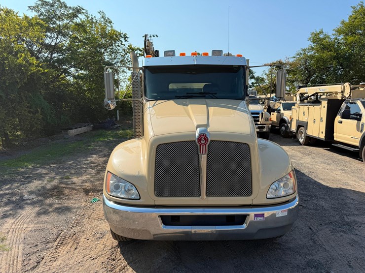 kenworth-t370-image-7