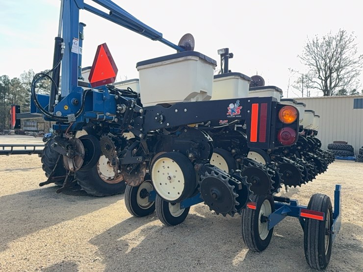 kinze-3500-image-22