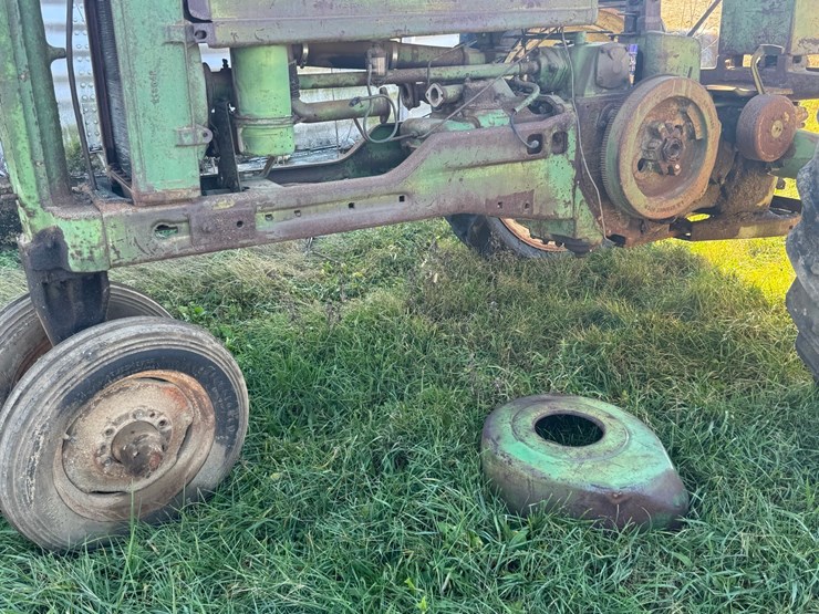 john-deere-b-image-6