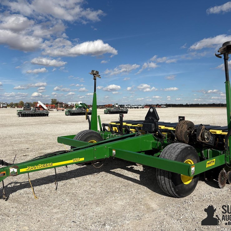 JOHN DEERE 1780