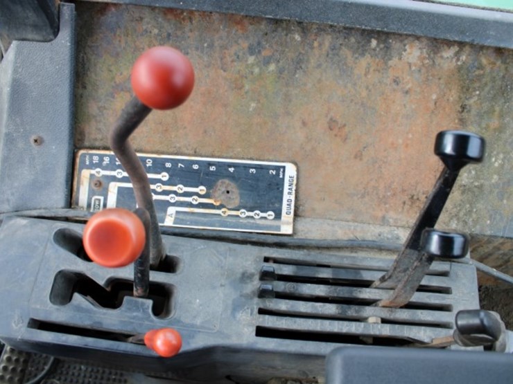 john-deere-4230-image-17