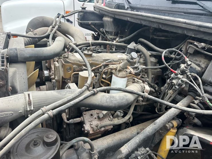 freightliner-fl80-image-5