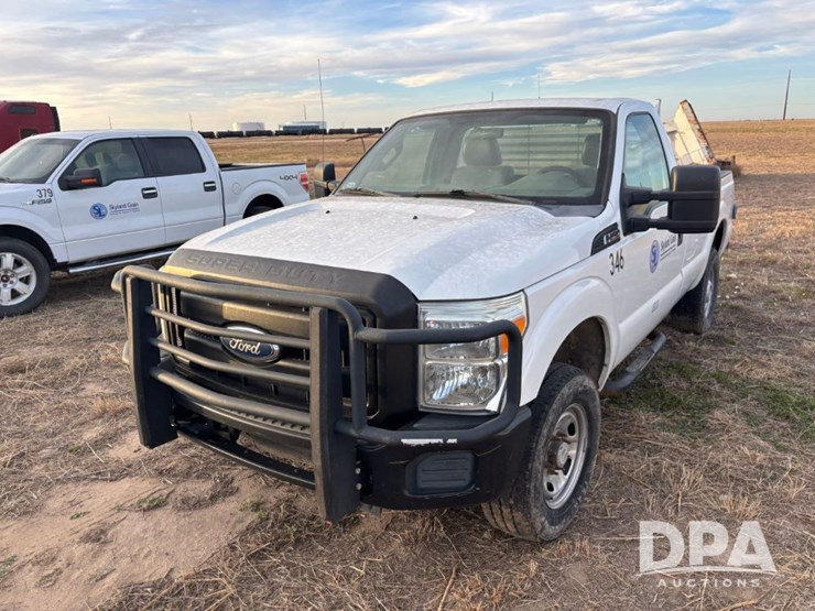 ford-f250-xl-image-10