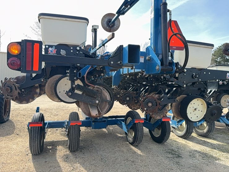 kinze-3500-image-25
