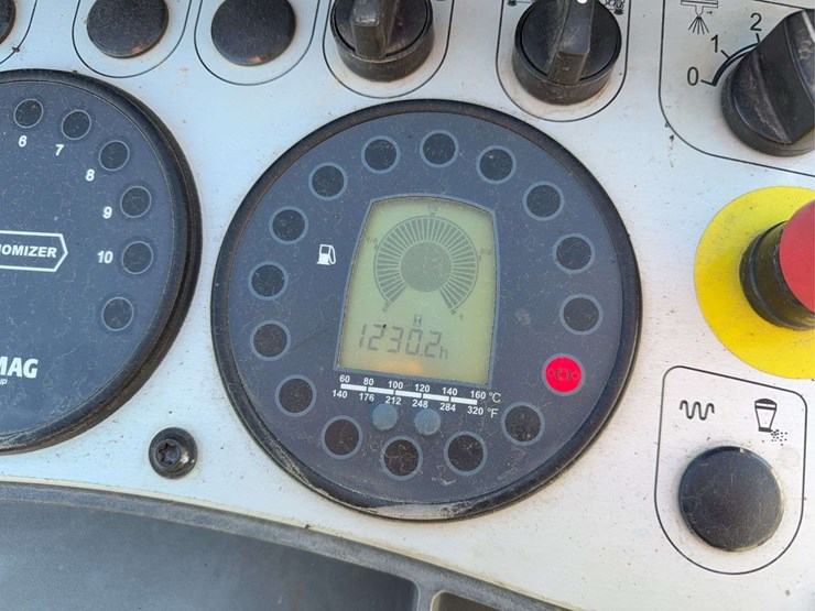 2016-bomag-bw120-image-19