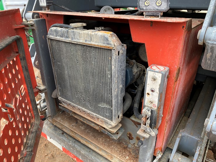 #474-•-2013-skyjack-sj9250-rough-terrain-4x4-diesel-scissor-lift-(mosinee,-wi)-image-13