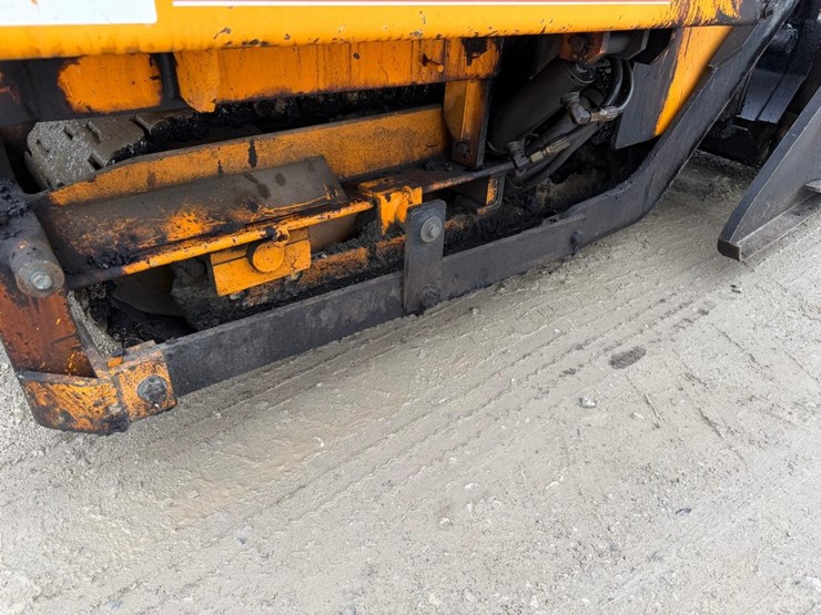 leeboy-1000f-image-13