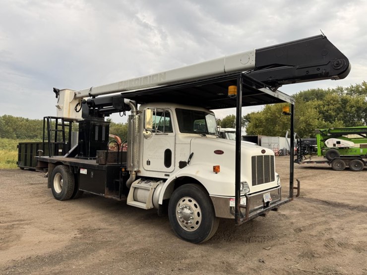 peterbilt-330-image-7