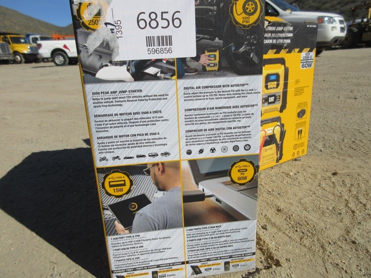 (2)-cat-2500a-lithium-jump-starters-image-2