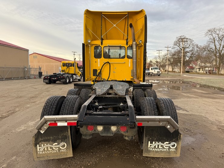 2019-kenworth-t880-image-5