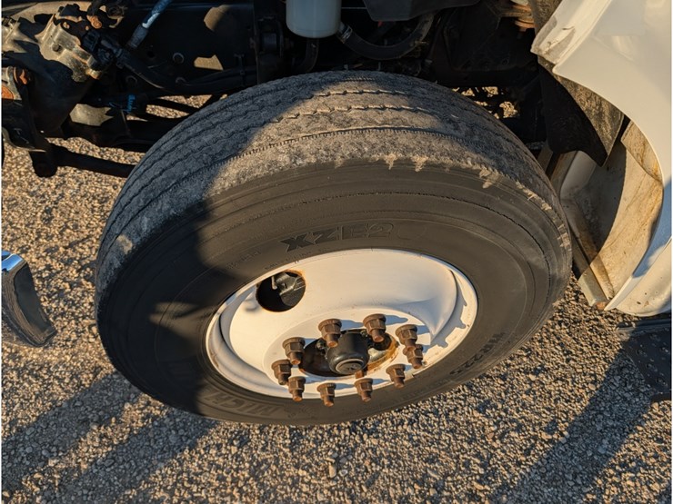 2015-ford-f750-image-20