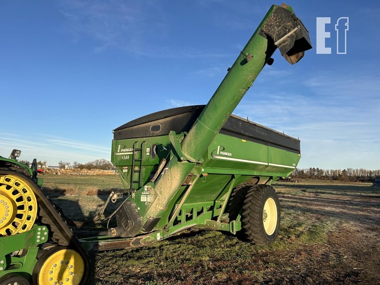 2010-parker-1348-image-1