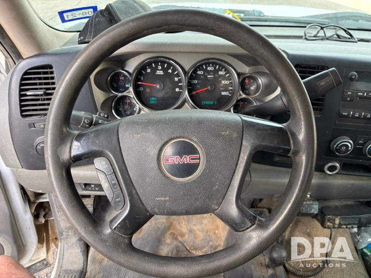 2009-gmc-sierra-2500hd-image-72