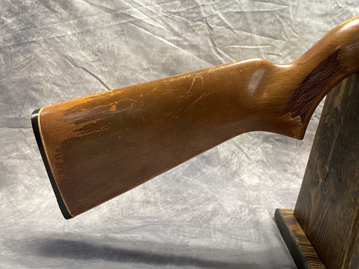 #2341-•-savage-arms-6070-foremost-12-ga.-pump-action-shotgun,-sn:-a655104-image-2