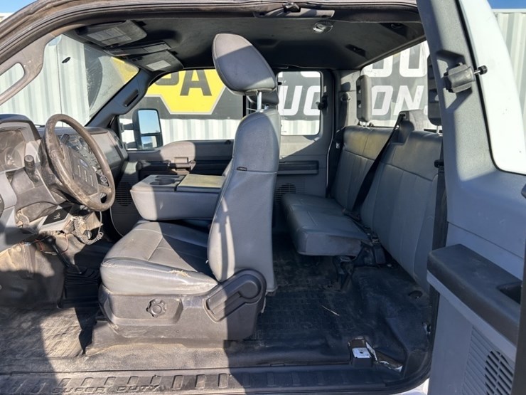 2014-ford-f450-sd-image-18