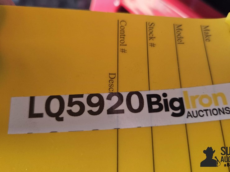 2025-magnum-4000-series-hot-water-pressure-washer-image-18