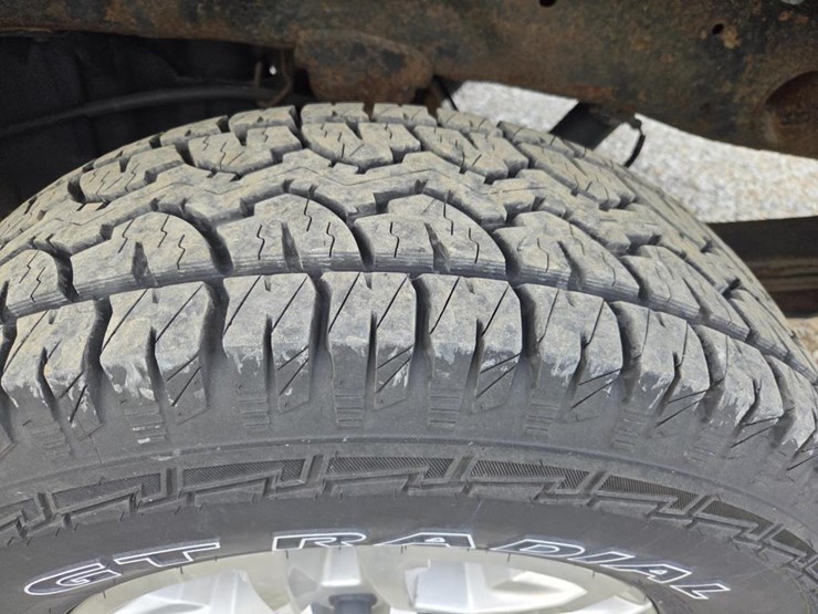 2015-chevrolet-silverado-2500hd-image-64