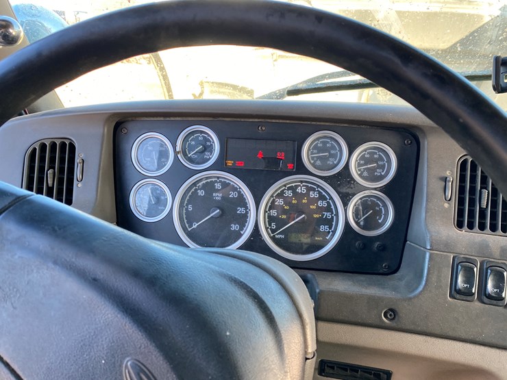 #205-•-2004-sterling-grapple-truck-(has-wi-title)-(chetek,-wi)-image-55