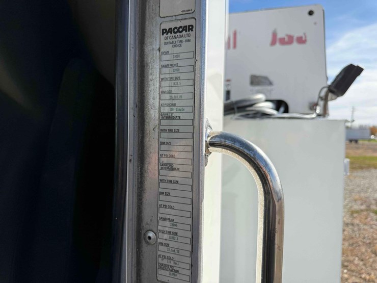 kenworth-t370-image-31