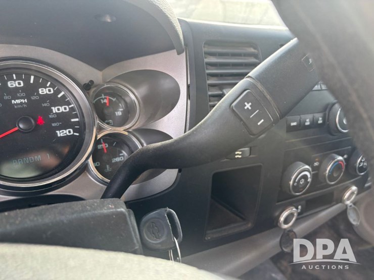 chevrolet-silverado-2500hd-image-73