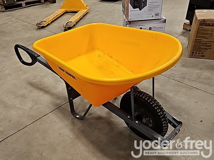 wheel-barrow,-machete-(2-of),-3lb-brass-hammer,-seep-hose,-adjustable-multi-tool-hanger,-black-&-decker-40v-weed-wacker,-trexeen-hedger-image-5