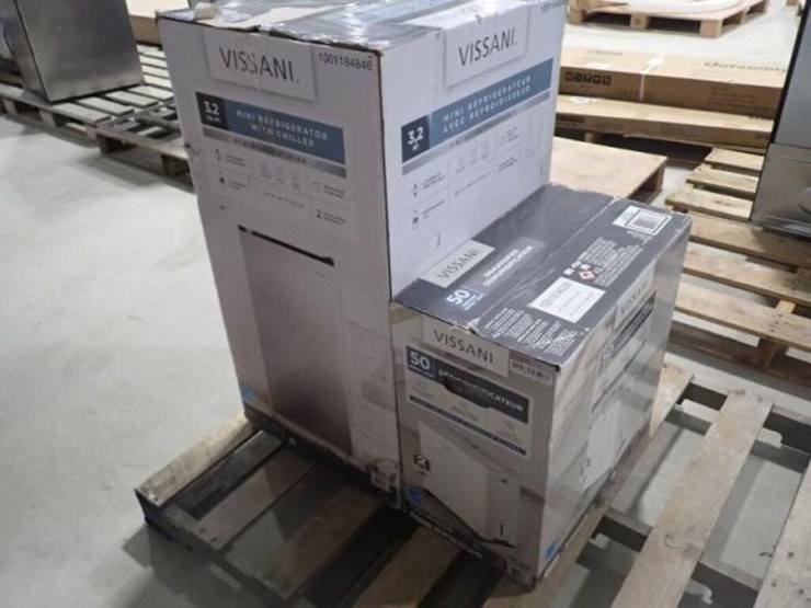 vissani-3.2-cu-ft-mini-fridge-image-1