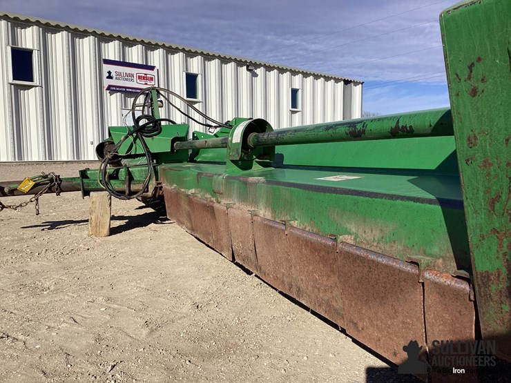 john-deere-120-image-12