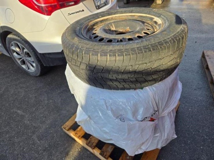 hyundai-santa-fe-image-1