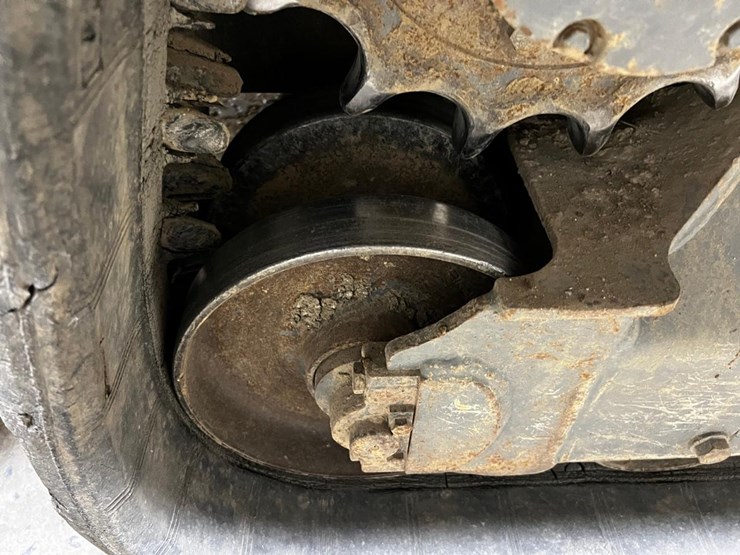 2022-takeuchi-tl8r2-image-20