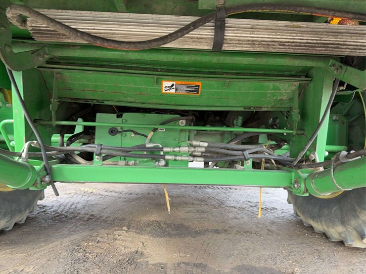 2013-john-deere-s670-image-77