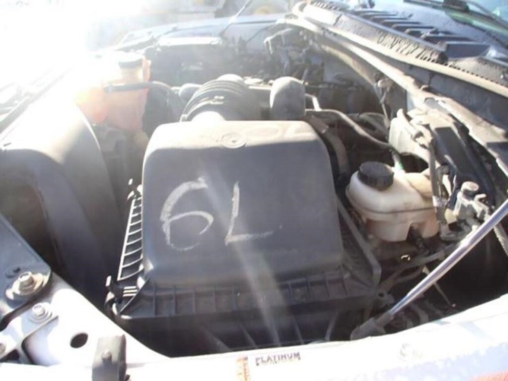 ford-f150-xlt-image-30