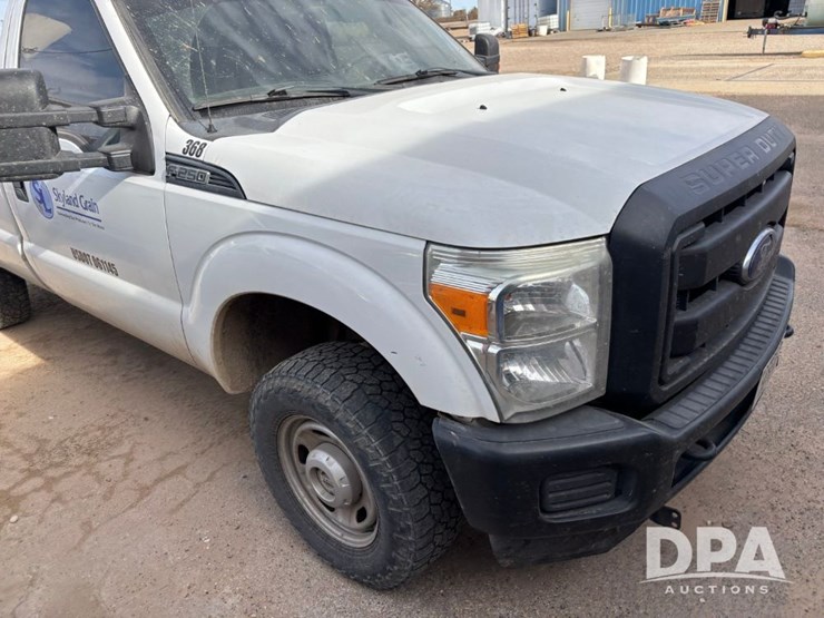 ford-f250-xl-image-47