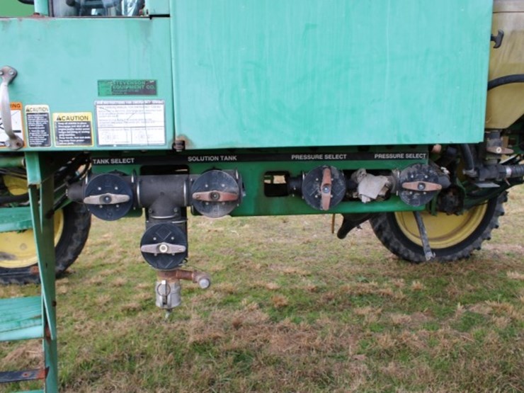 john-deere-4700-image-29