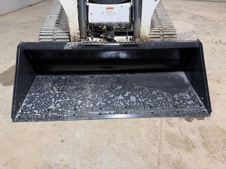 2022-bobcat-t770-image-9