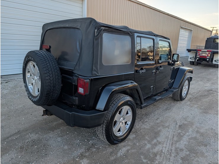 jeep-wrangler-image-7