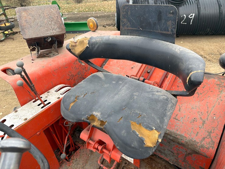 allis-chalmers-190-landhandler-tractor-image-28