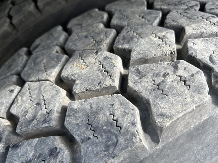 international-4000-image-106