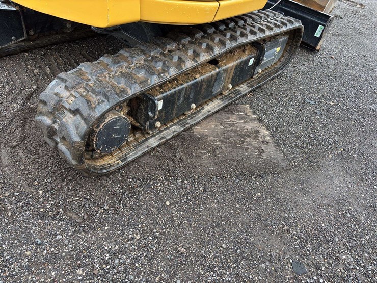 2023-caterpillar-303-image-8