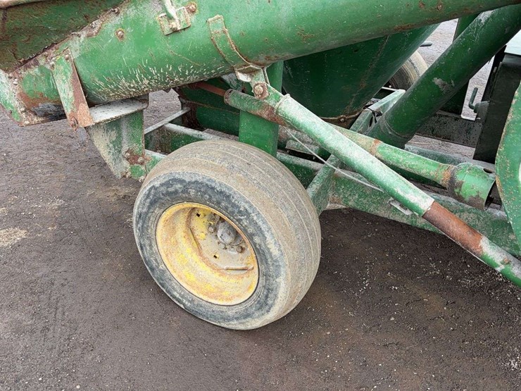 john-deere-400-image-17