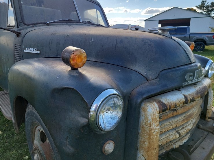 1953-gmc-354-24-round-top-cab-single-axle-grain-truck--needs-axle-shaft-image-42