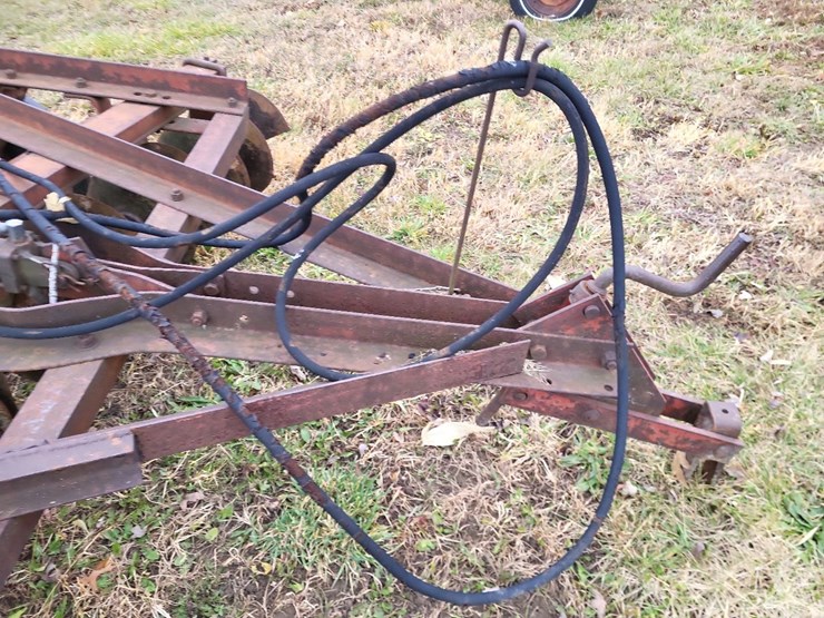 international-12-image-22